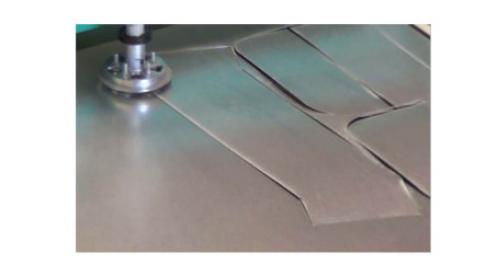 Table de découpe plasma 1500x3000mm,source PowerMax, contrôle numérique.